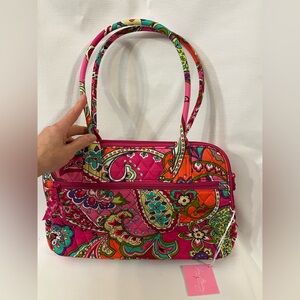 Vera Bradley Zip Around  Pink Swirls Bag. New with tags.